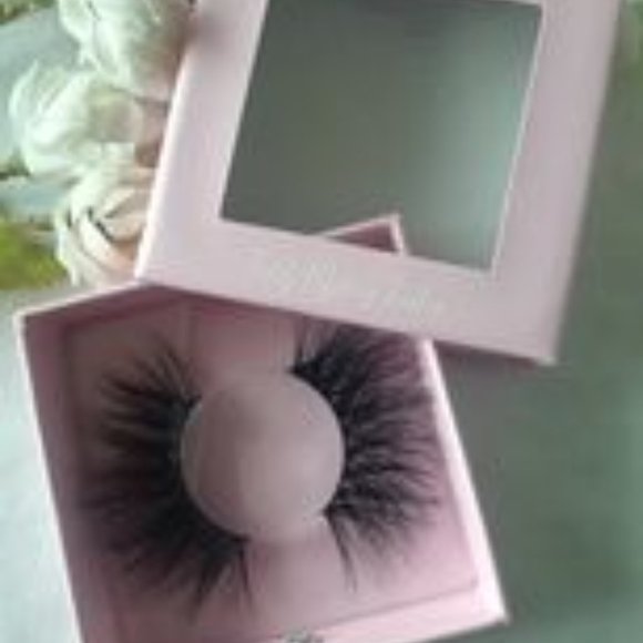 3D Mink Lashes SOLD OUT - Picture 1 of 3